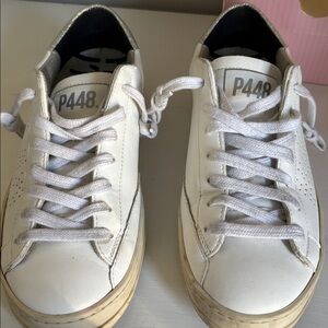 P448 John, made in Italy sneaker white and silver sz38